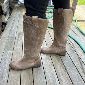 Frye Women’s Paige Tall Riding Boots